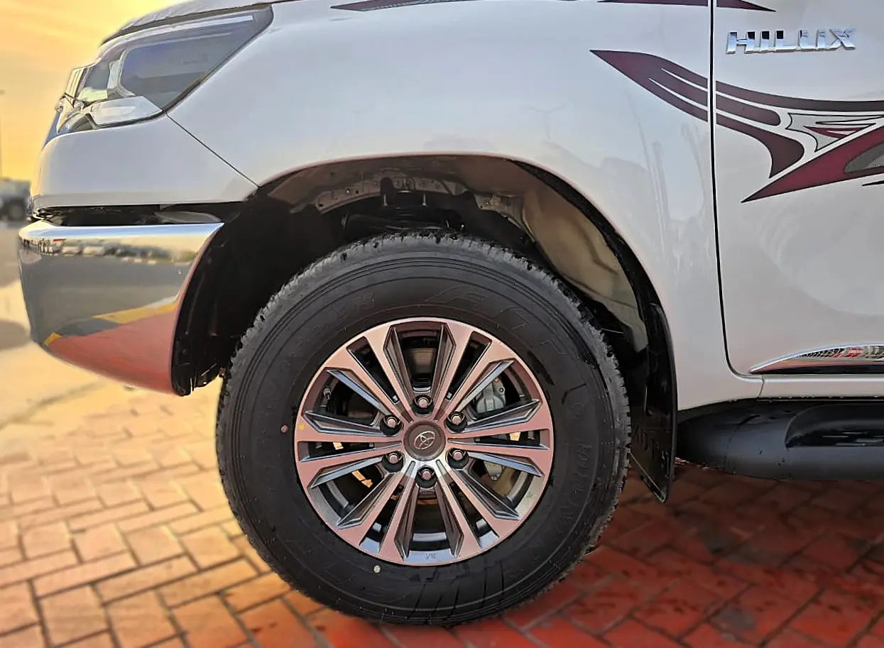 Toyota Hilux 2025 2700L