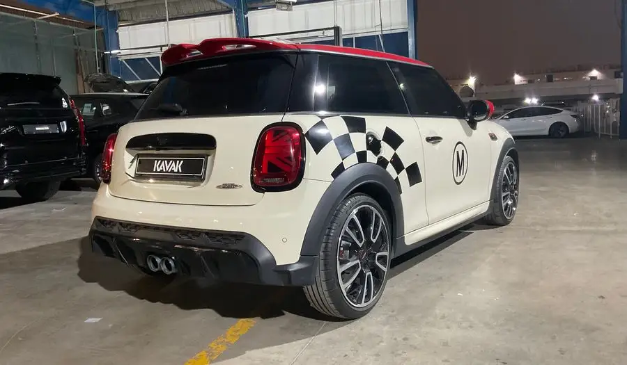 ميني كوبر 2023