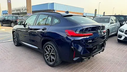 بي أم دبليو X4 2023 2L