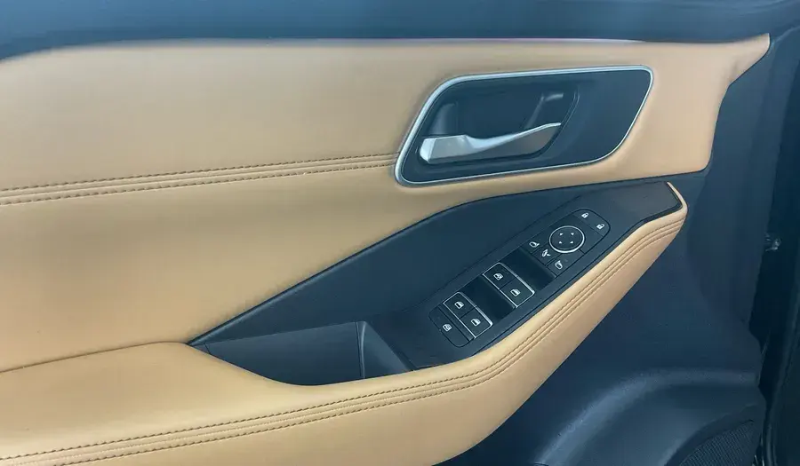 نيسان اكس تريل 2023 2.5L