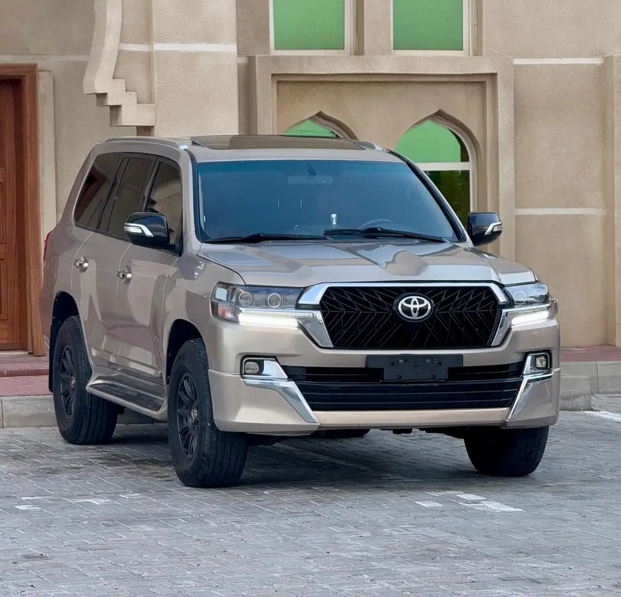 تويوتا لاند كروزر 2021