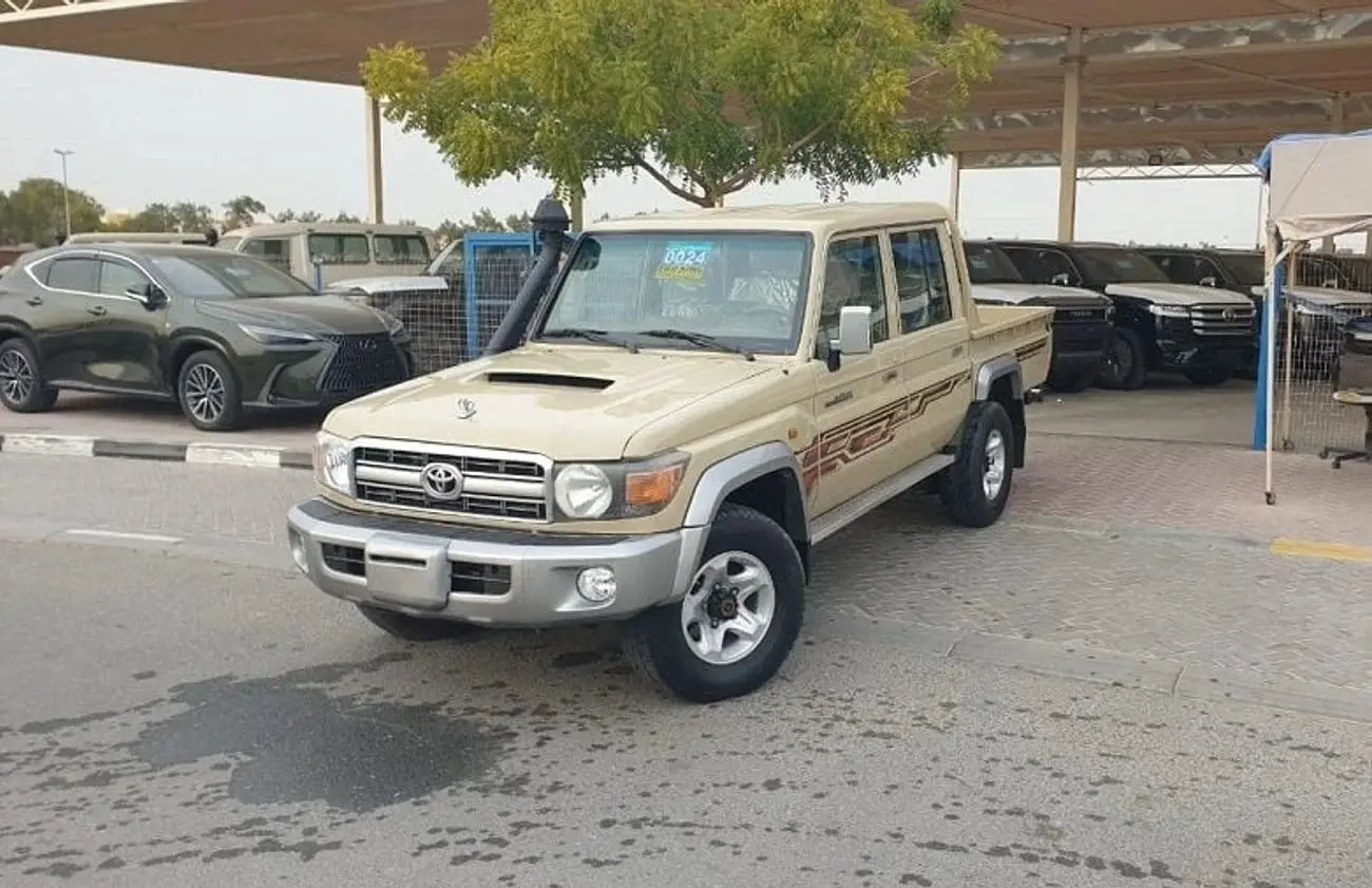Toyota Land Cruiser Pick Up 2021 4.5L