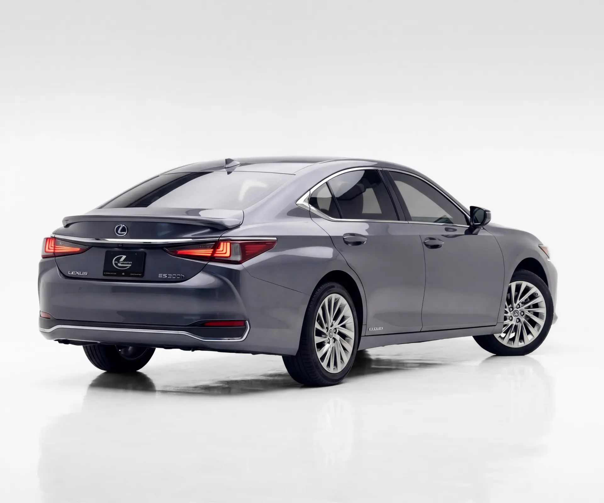 Lexus ES 2020