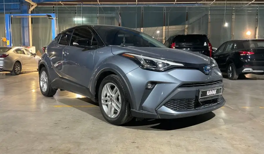 تويوتا CHR 2023