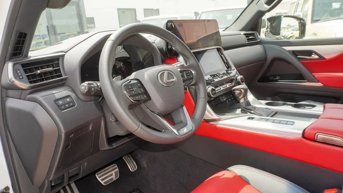 لكزس LX 2025 3.5L