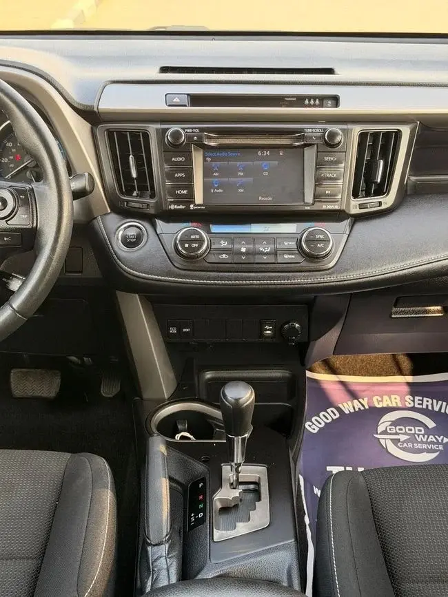 تويوتا راف ٤ 2017 2.5L