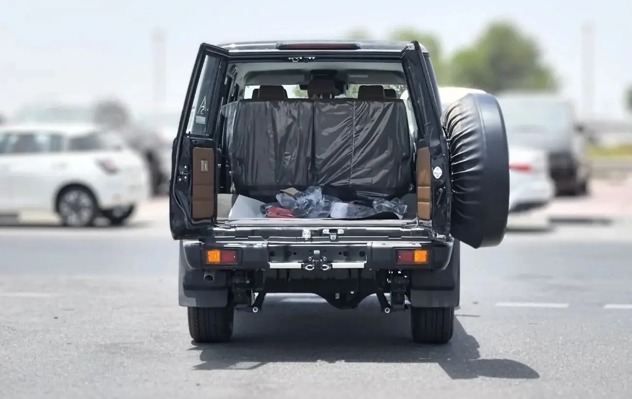 Toyota Land Cruiser 70 2025 2.8L