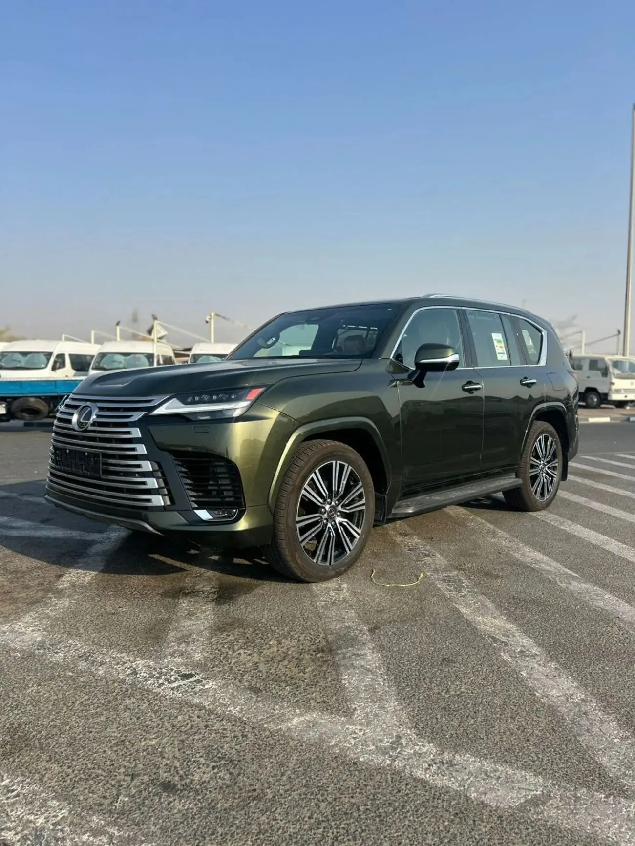 لكزس LX 2025 3.5L