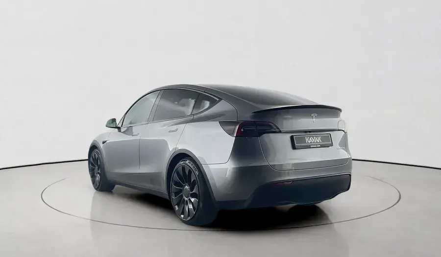Tesla Model Y 2023 undefinedL