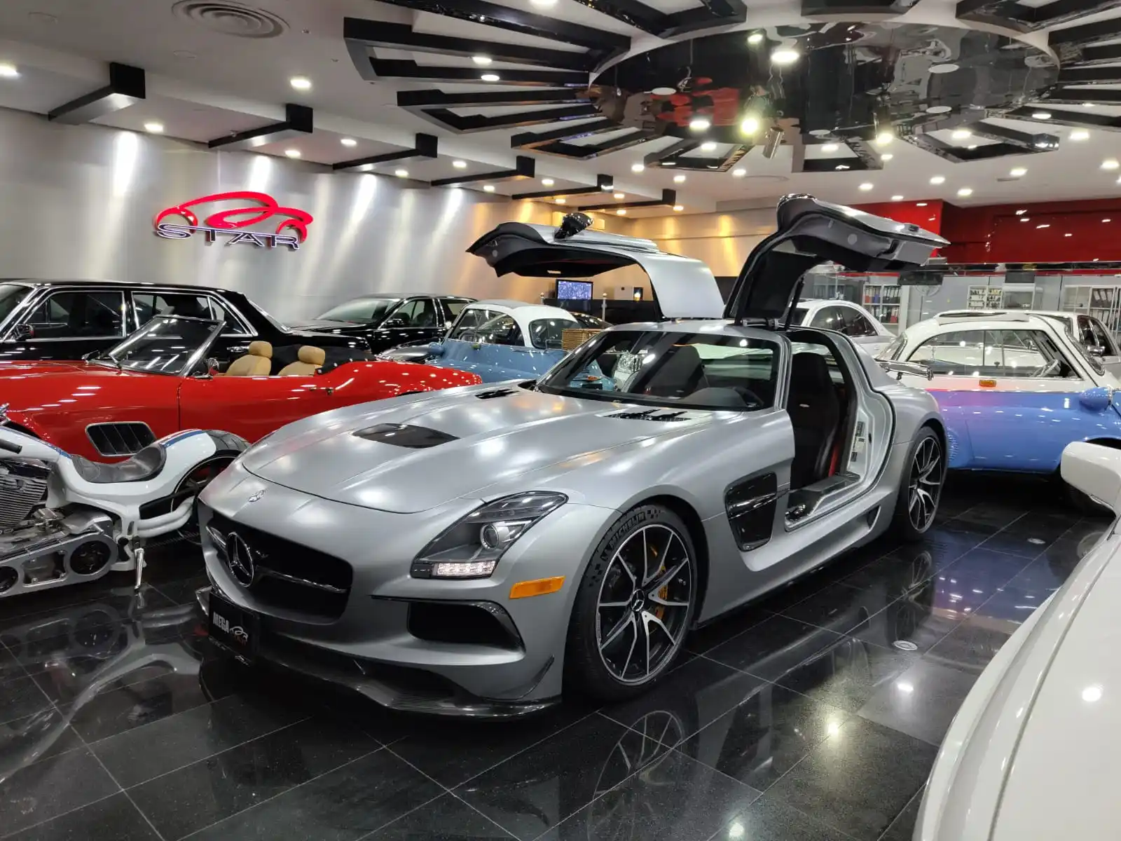 Mercedes Benz SLS Class 2014
