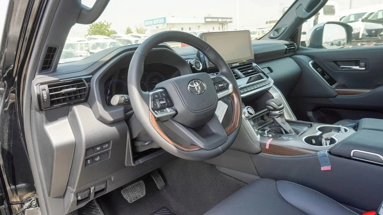 تويوتا لاند كروزر 2025 4L