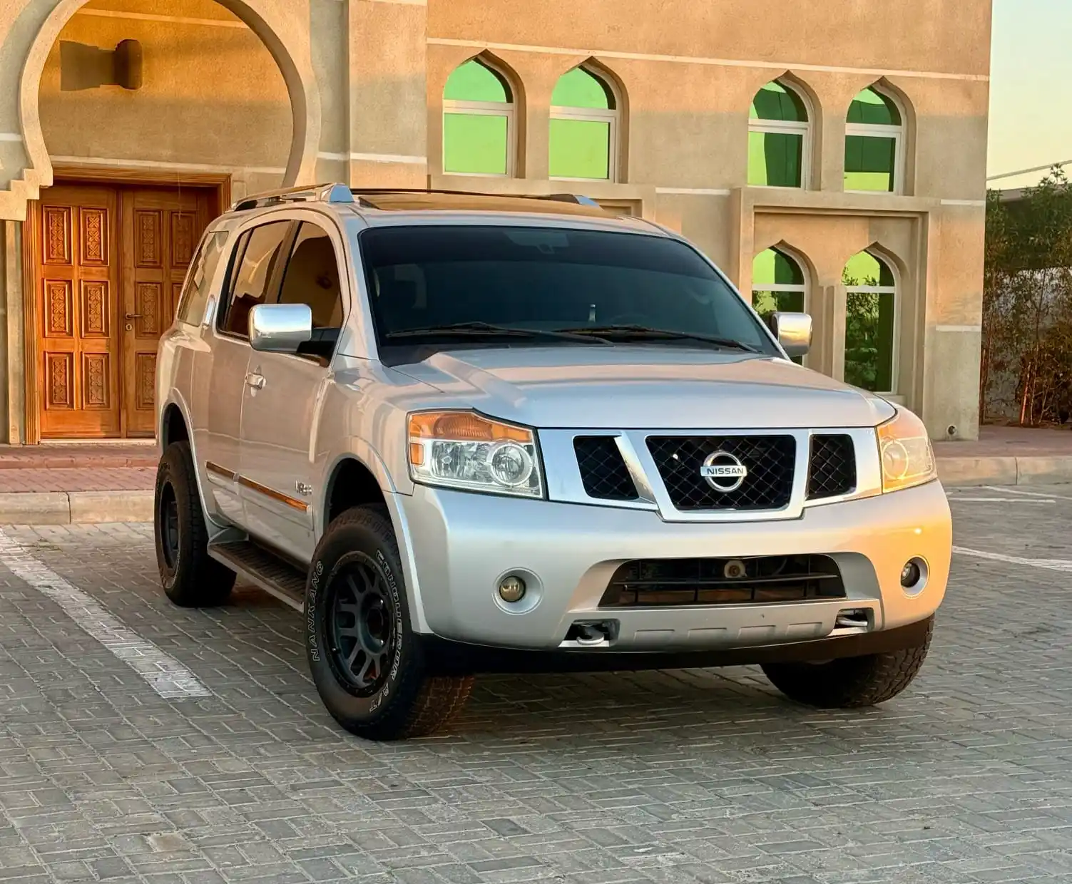 نيسان أرمادا 2012