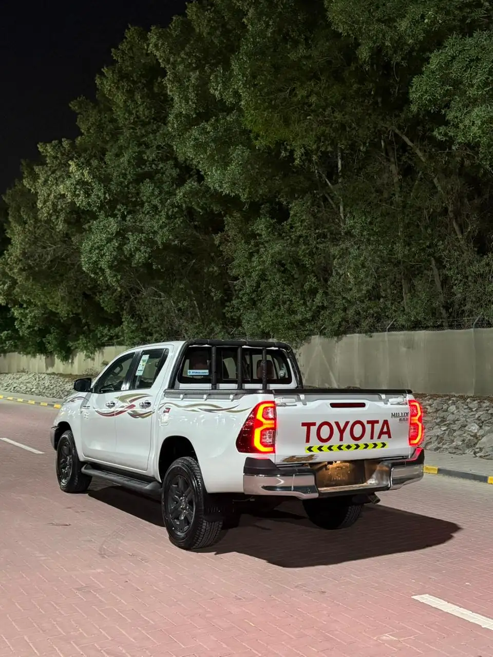 تويوتا هيلوكس 2025 2.7L