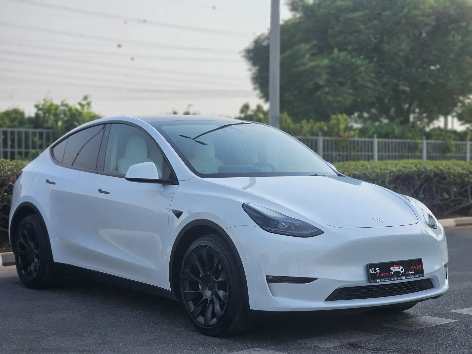 Tesla Model Y 2023
