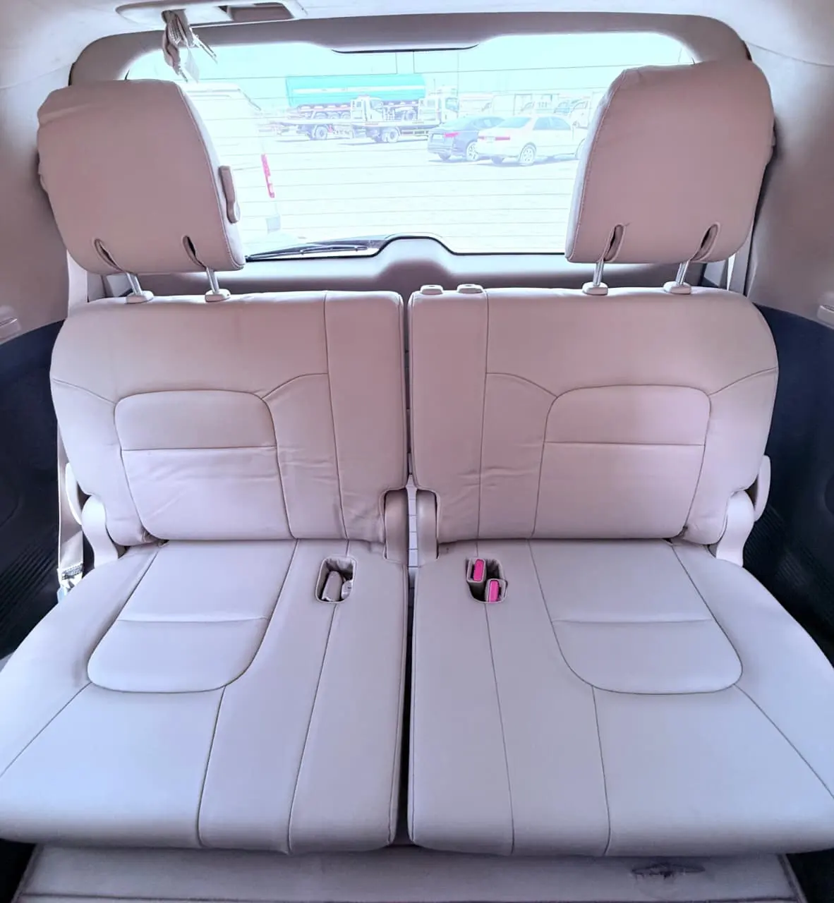 تويوتا لاند كروزر 2011