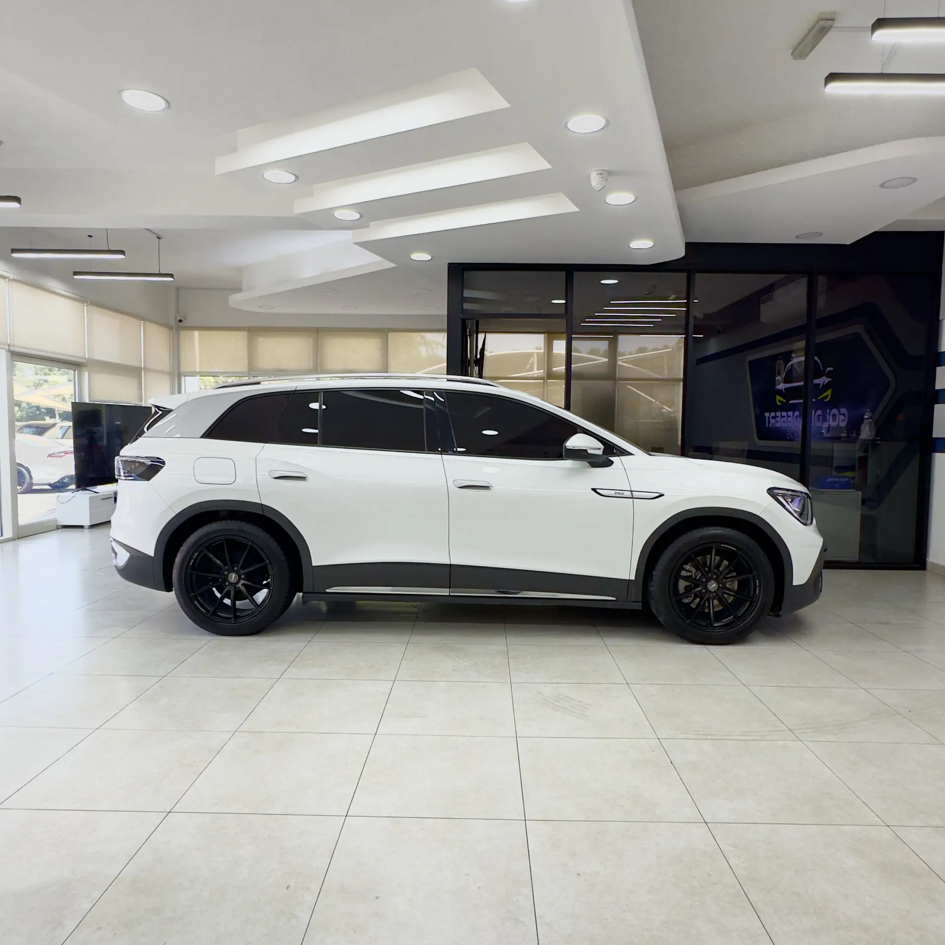 فولكس واجن ID.6 2022