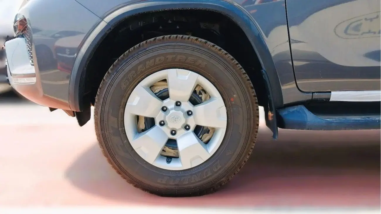 تويوتا فورتونر 2024 2.4L