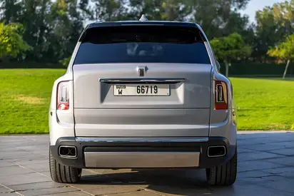 Rolls-Royce Cullinan 2023 6.75L