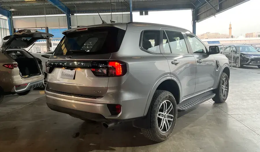 Ford Everest 2024