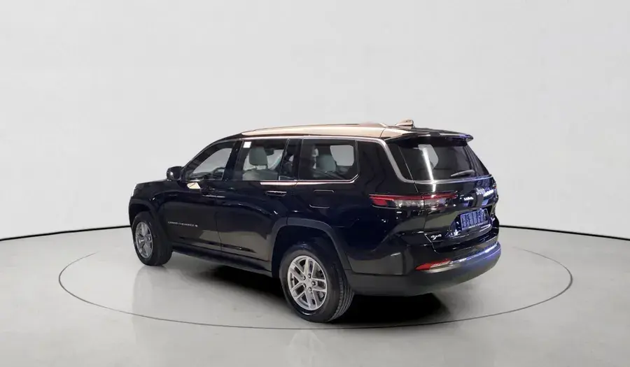 Jeep Grand Cherokee 2025
