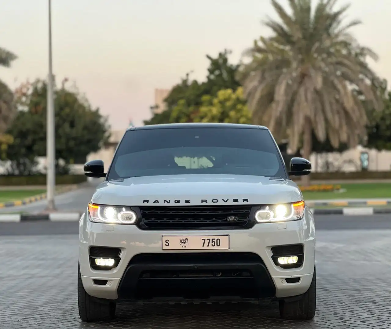 Land Rover Range Rover Sport  2016
