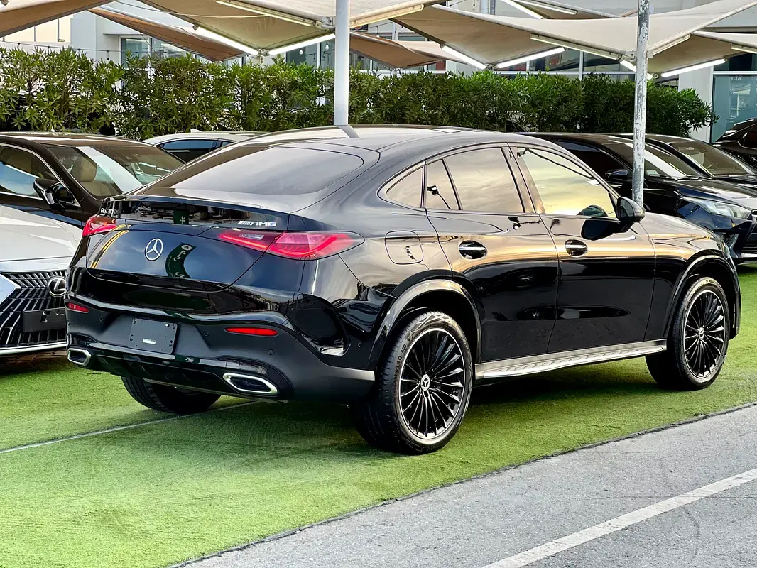 Mercedes Benz GLC Class Coupe 2024 2L