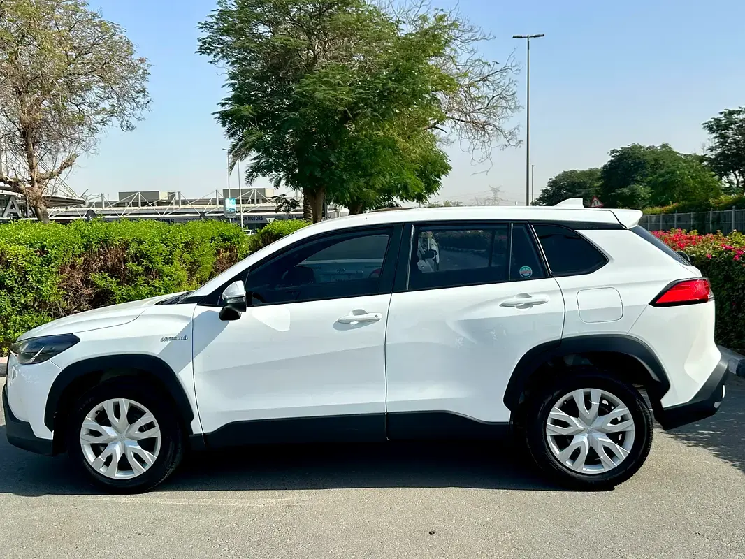 تويوتا كورولا كروس 2023