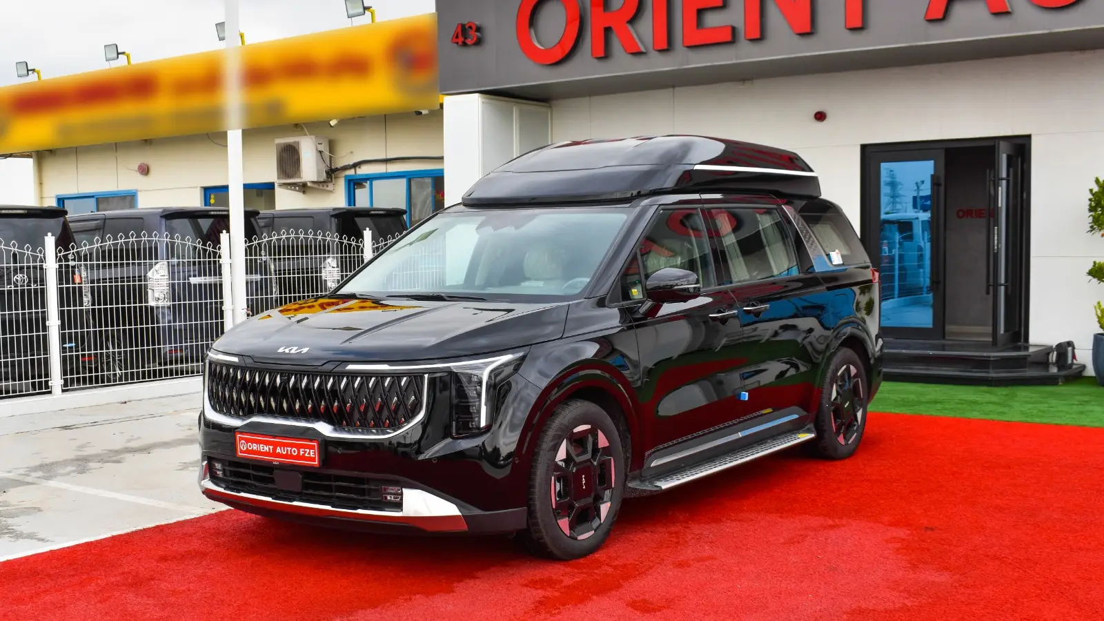 كيا جراند كارنفال 2024 3.5L