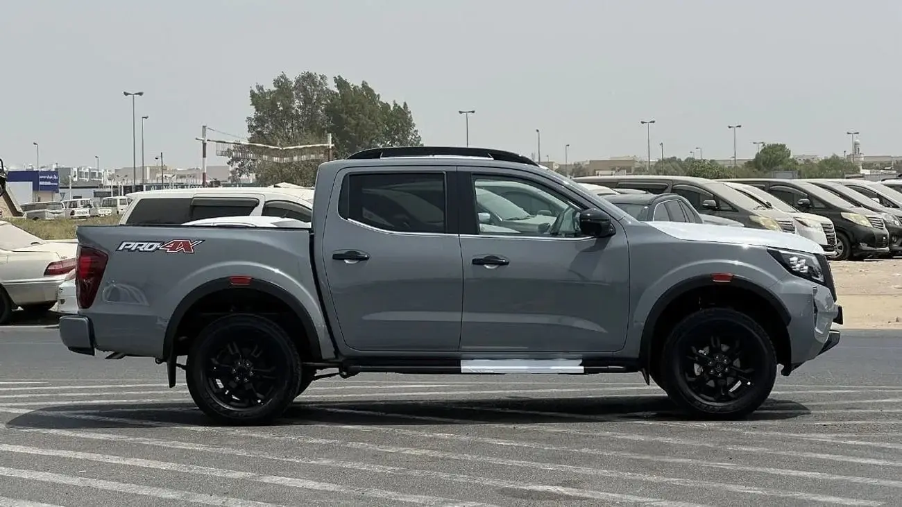 Nissan Navara 2024 2.5L