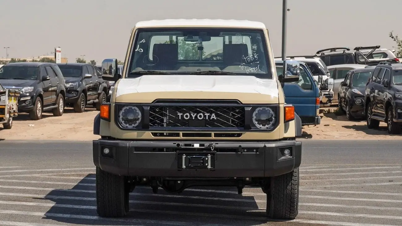 Toyota Land Cruiser Pick Up 2025 4L