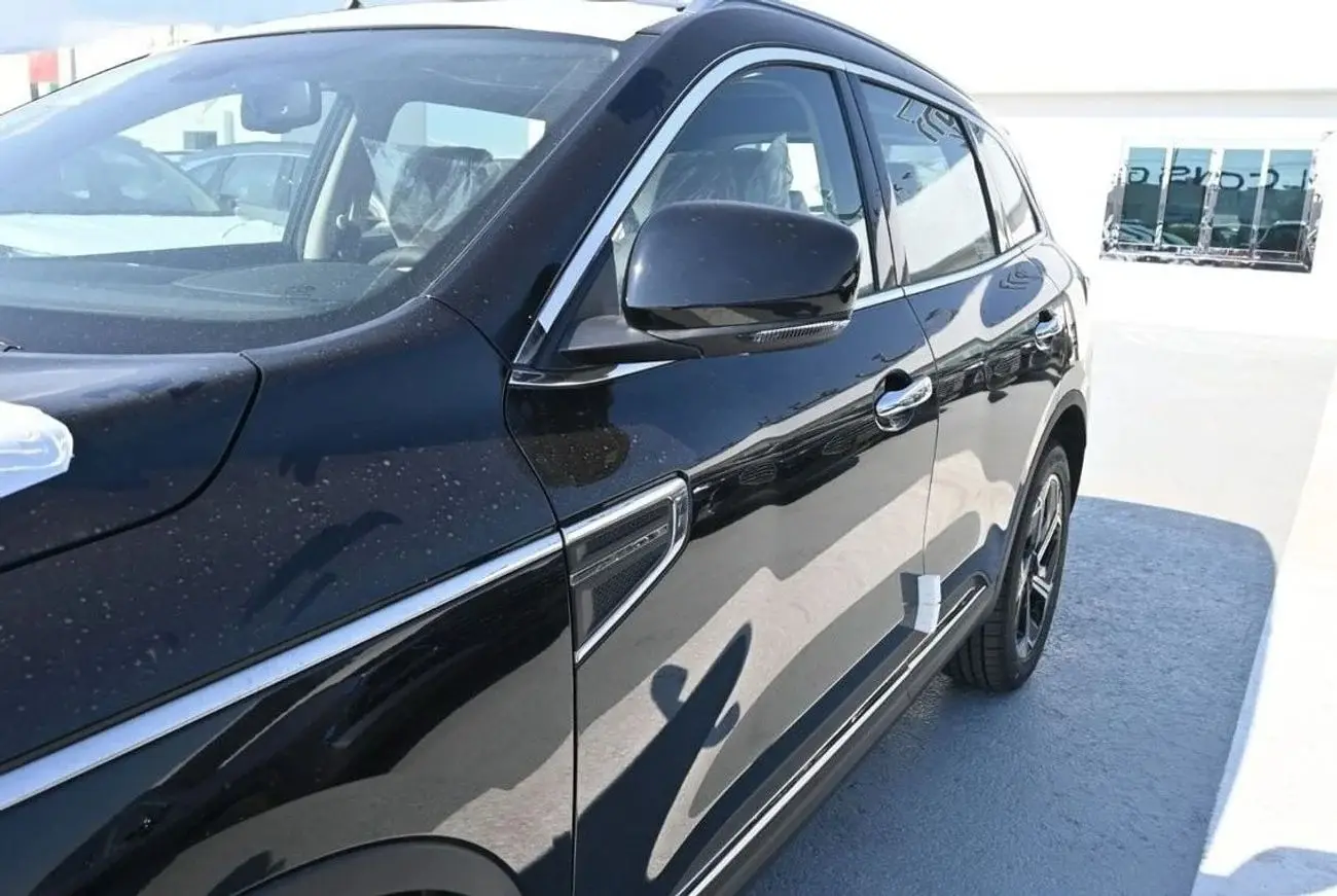 رينو كوليوس 2025 2.5L