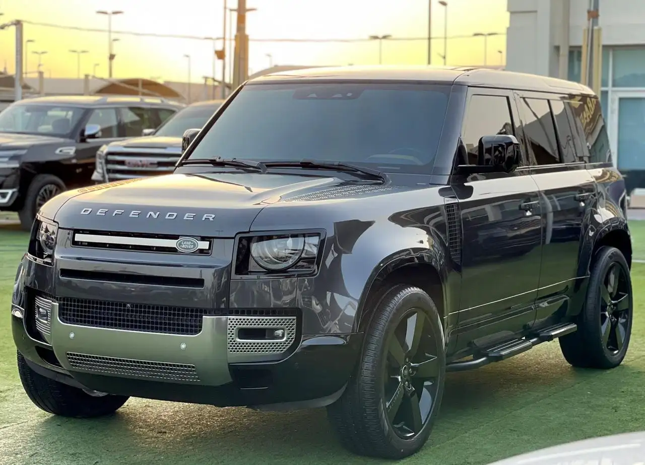 لاند روفر ديفندر 2023