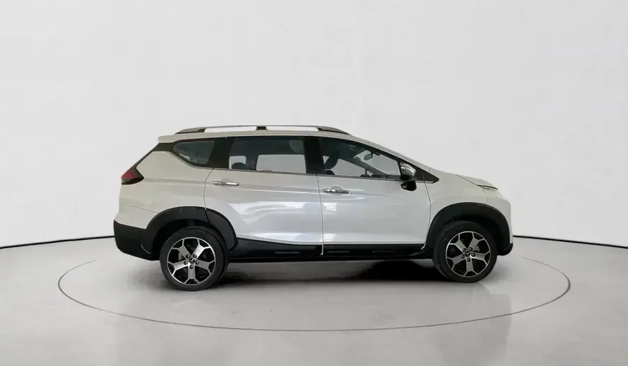 Mitsubishi Xpander Cross 2023 undefinedL