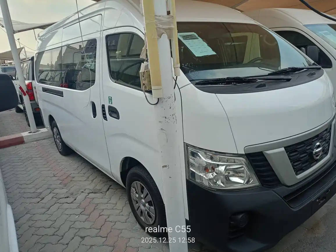 نيسان أورفان 2022 2.5L