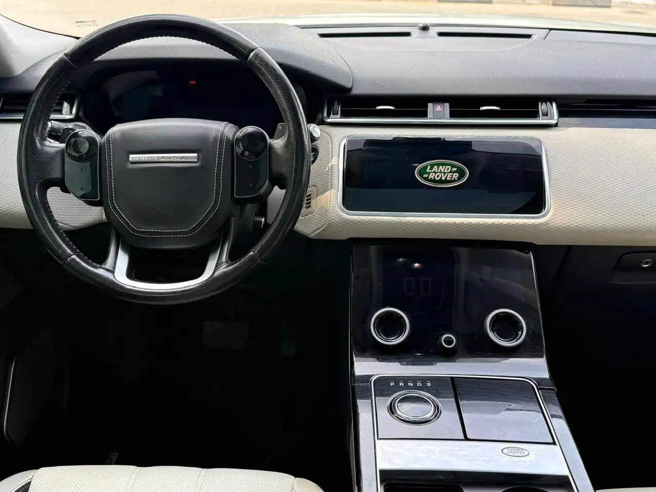 لاند روفر رينج روفر فيلار 2018