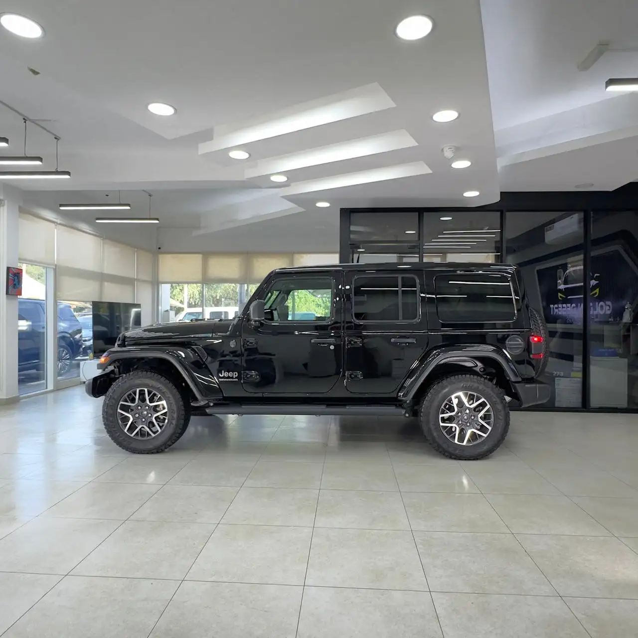 Jeep Wrangler 2024 2L