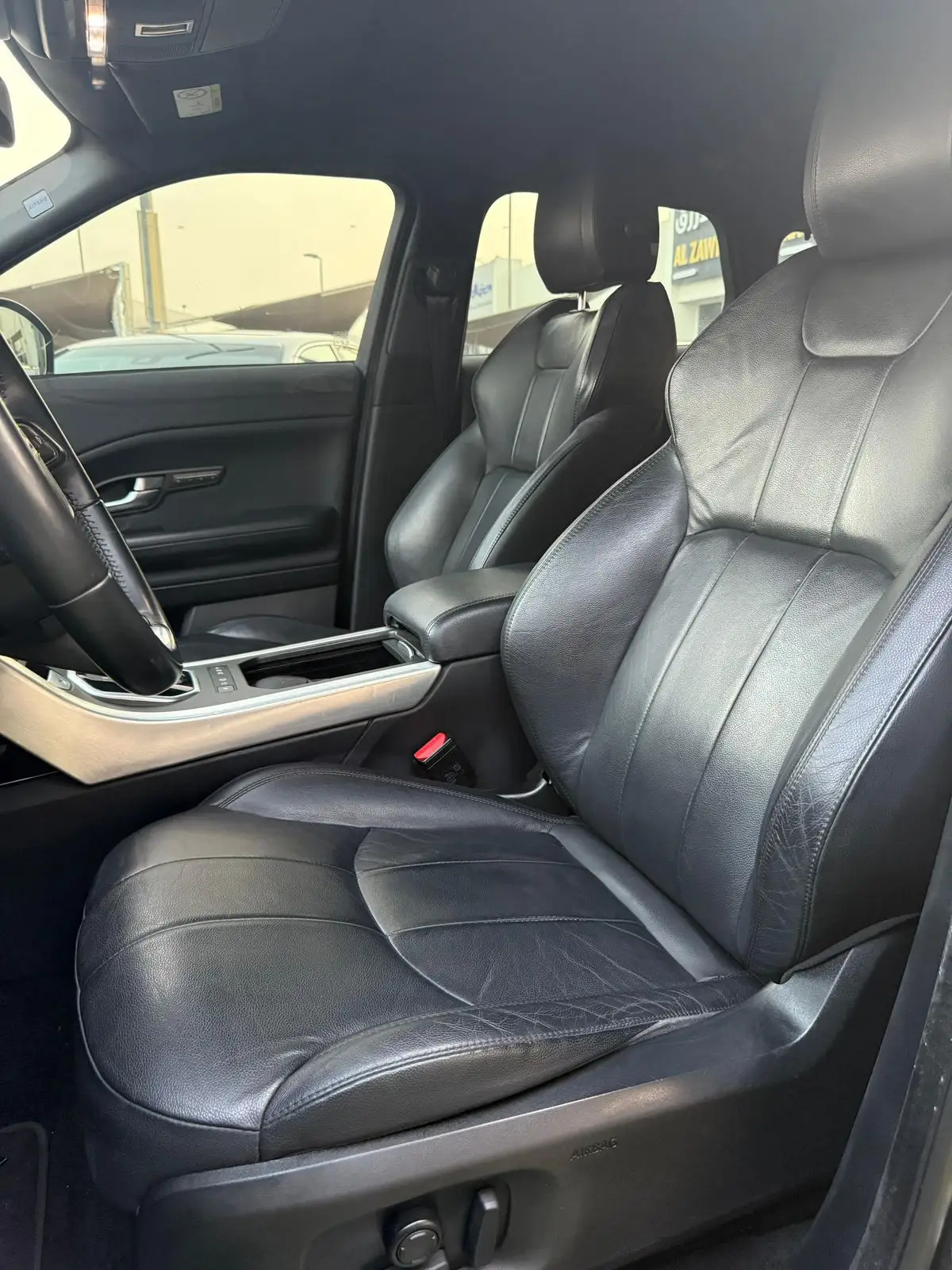 لاند روفر رانج روفر إيفوك 2017