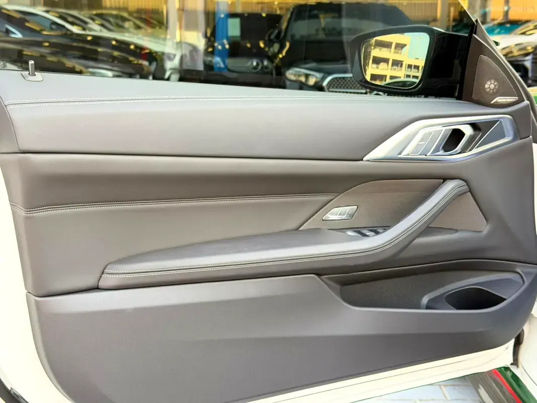 BMW M4 Competition 2025