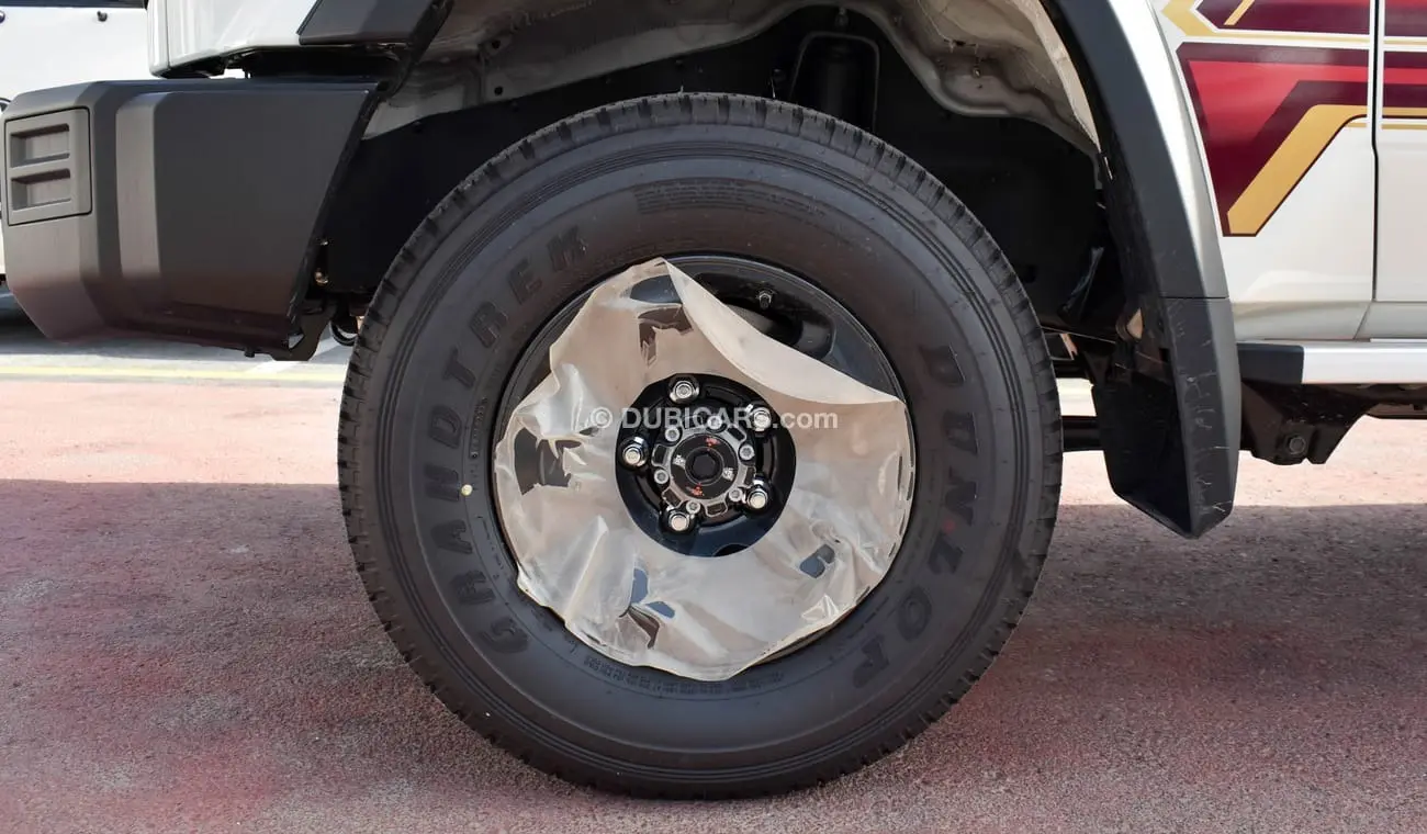 Toyota Land Cruiser 70 2024 4L