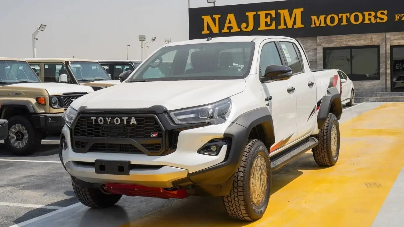 تويوتا هيلوكس 2025 4L