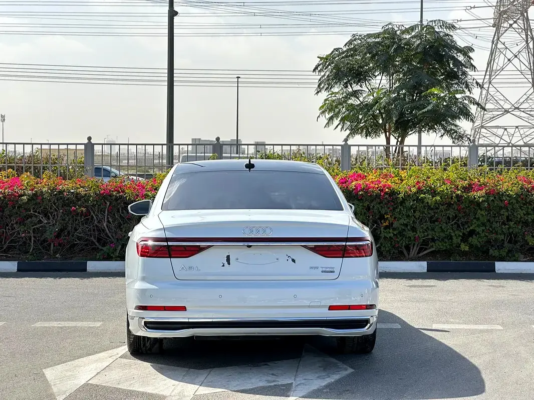 Audi A8 2023 undefinedL