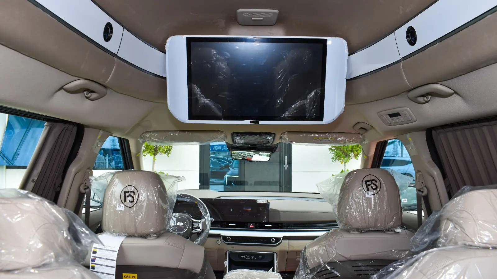 كيا جراند كارنفال 2024 3.5L