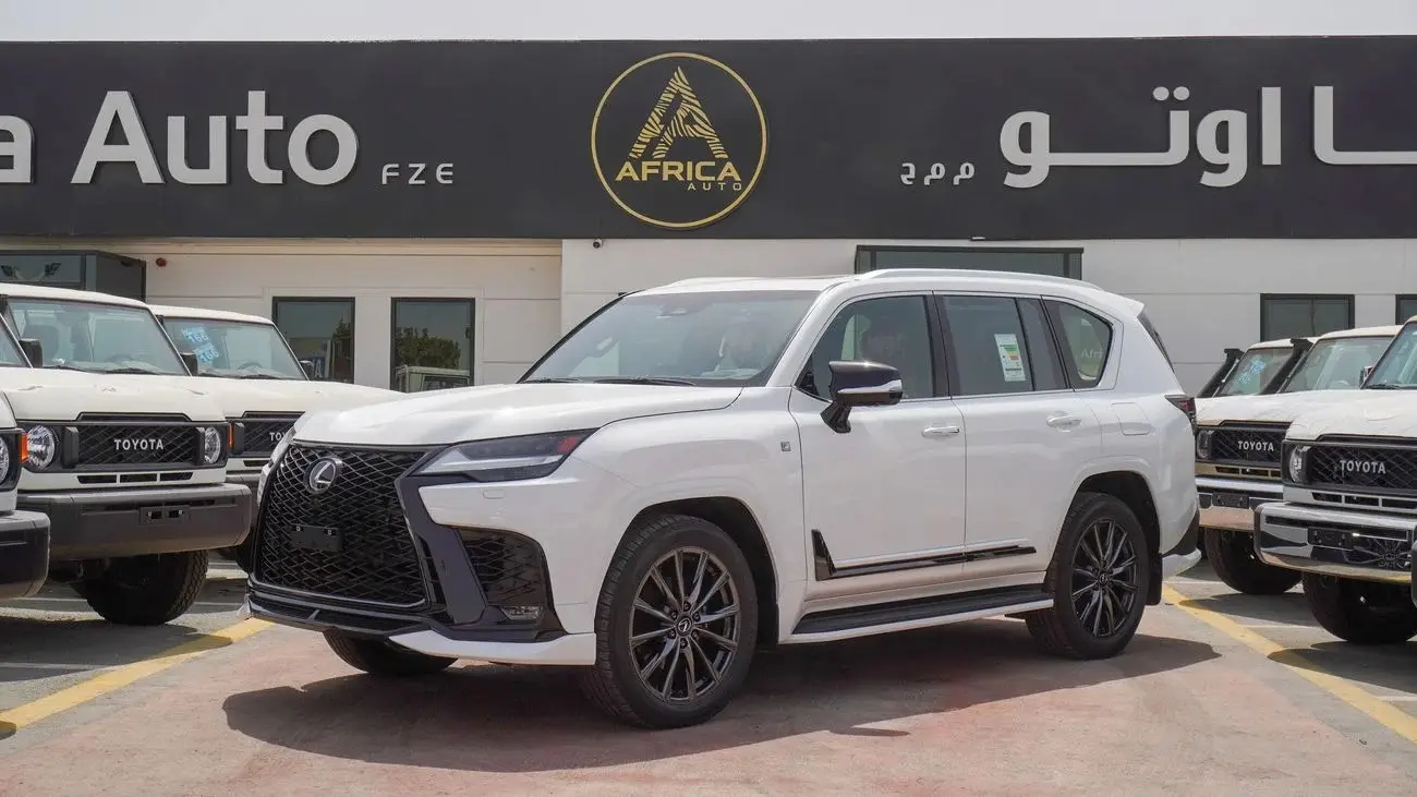 لكزس LX 2025 3.5L