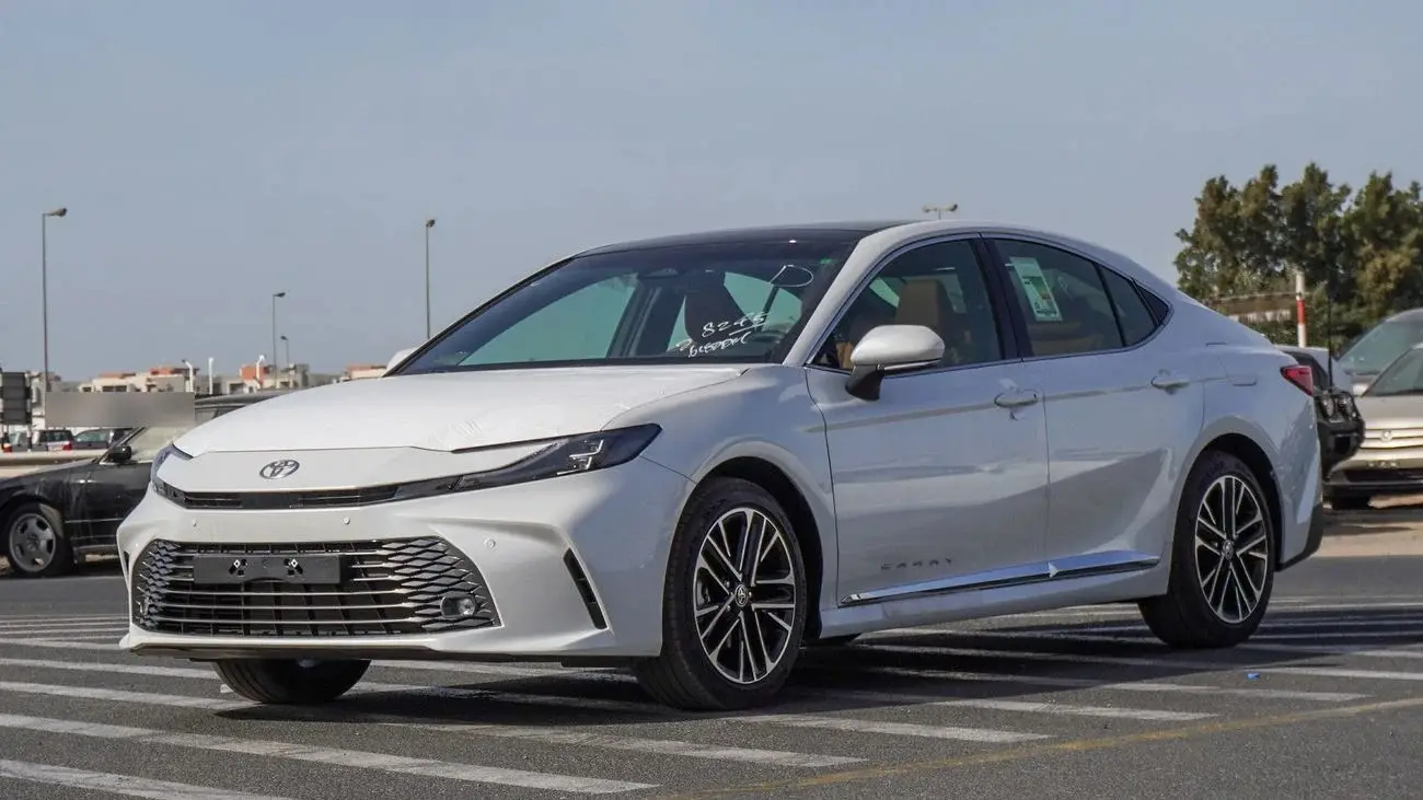 Toyota Camry HEV 2025 2.5L