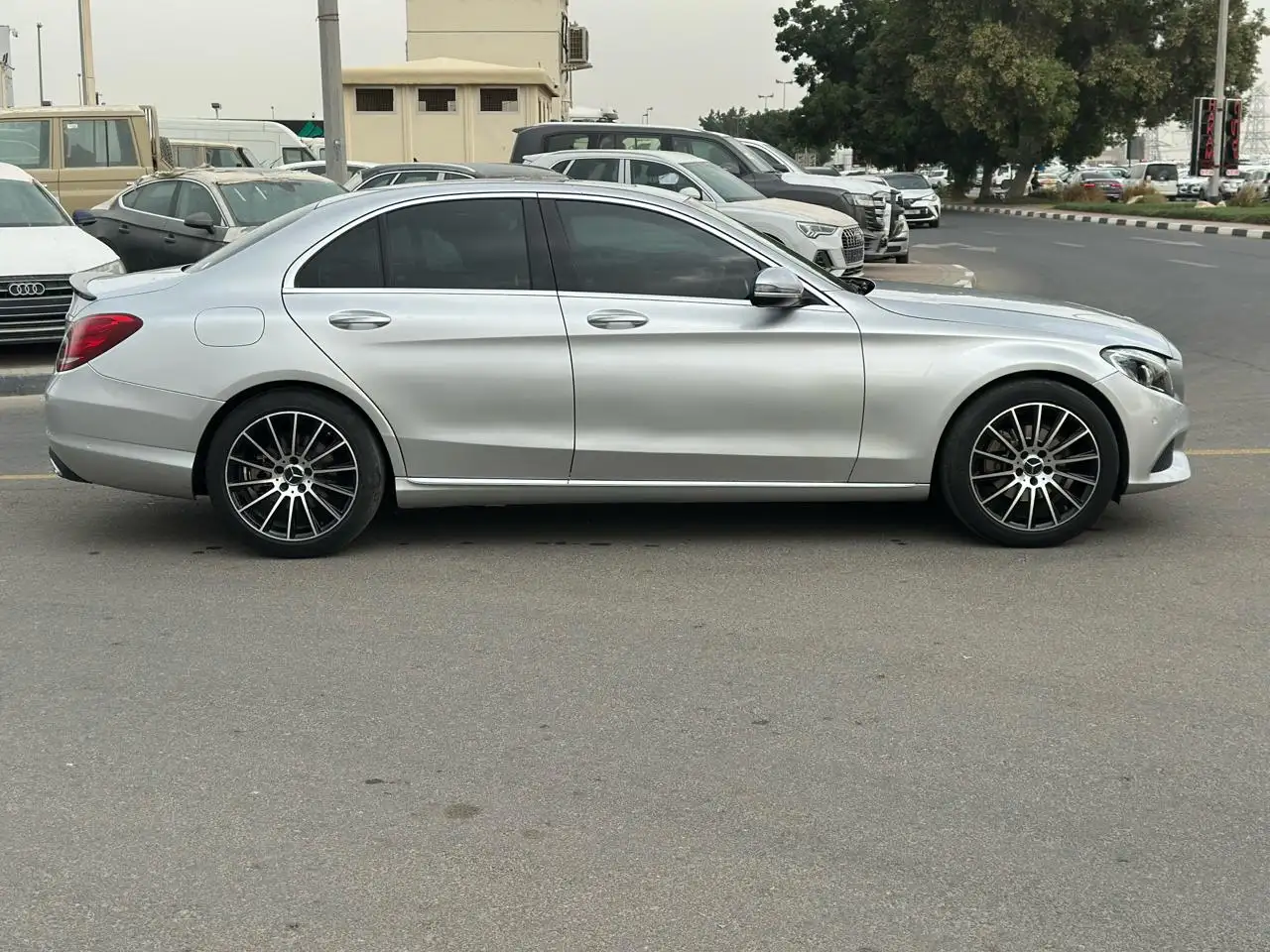 Mercedes Benz C Class 2017