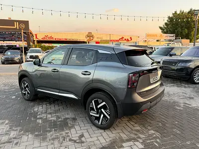 نيسان كيكس 2025