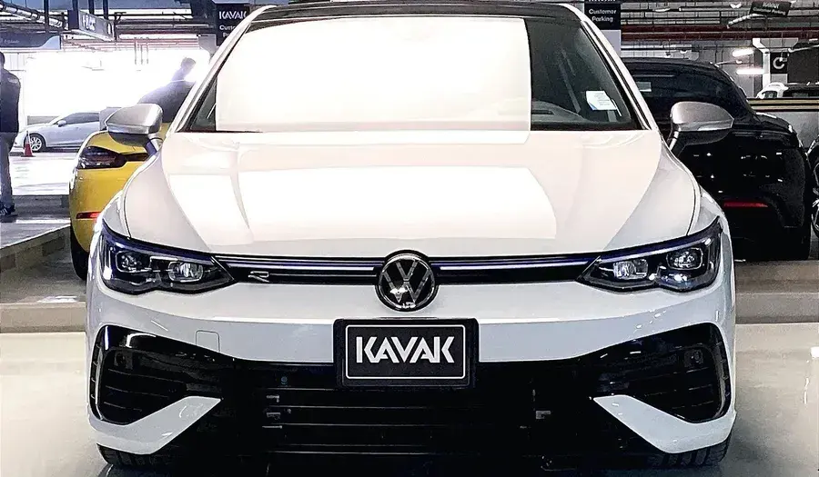 فولكس واجن جولف ار 2024