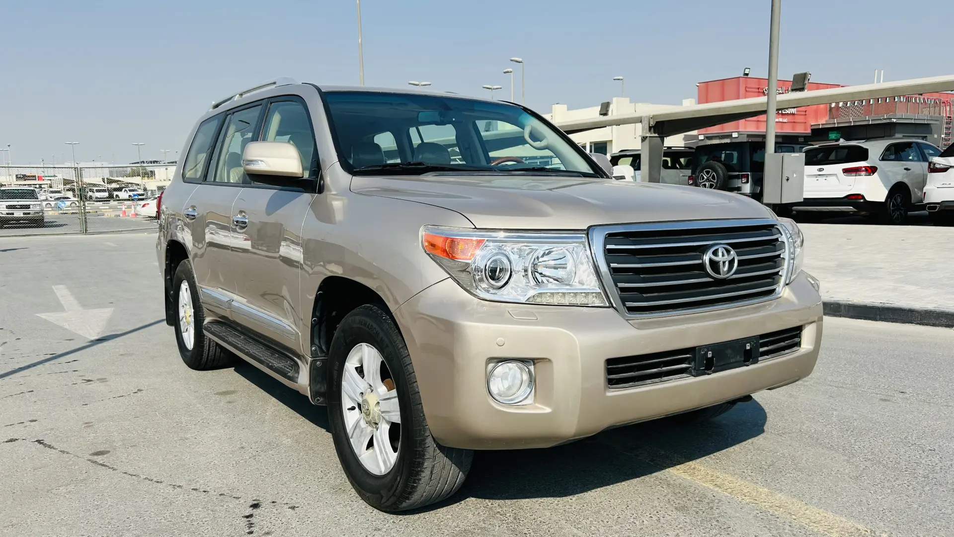 تويوتا لاند كروزر 2014