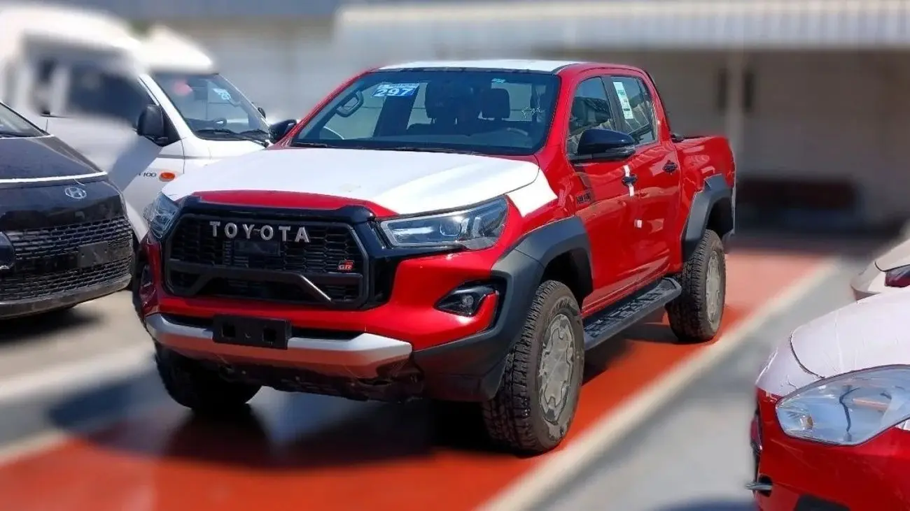 تويوتا هيلوكس 2024 2.8L