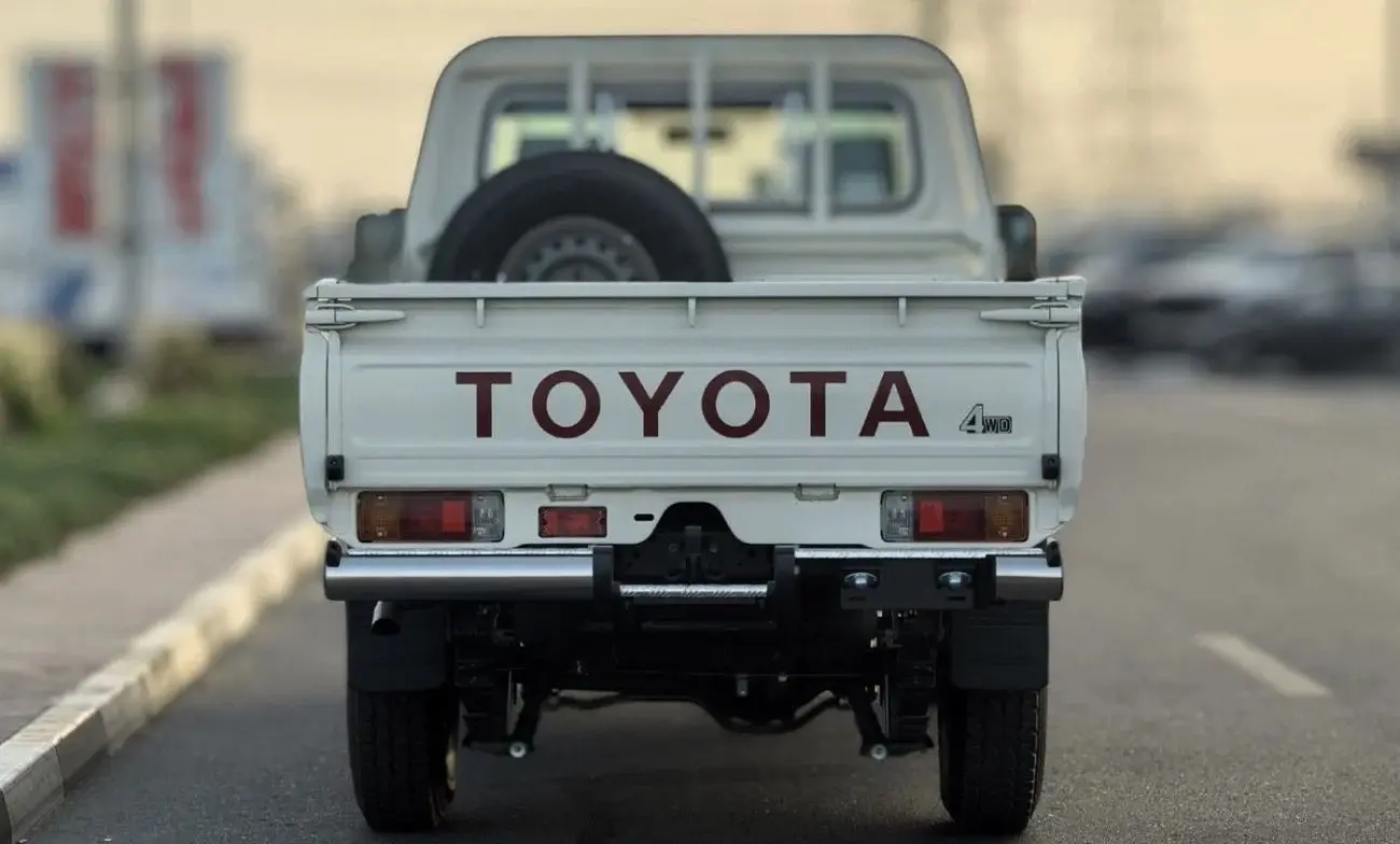 Toyota Land Cruiser Pick Up 2025 2.8L
